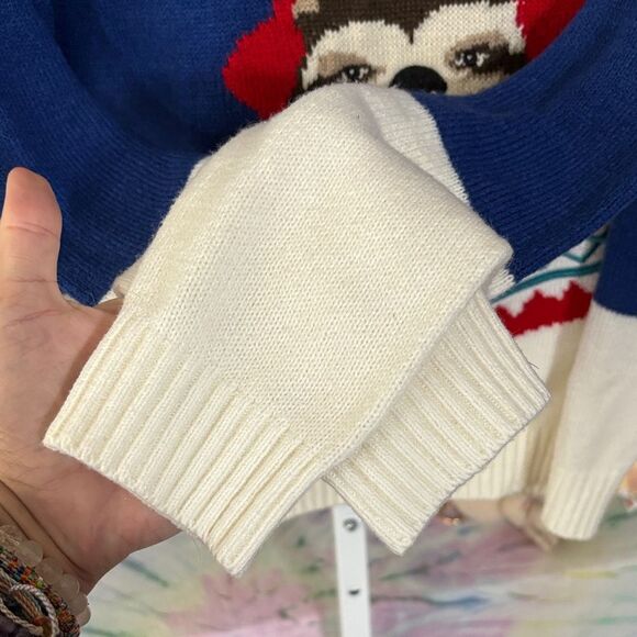 H&M winter Sloth Sweater holiday ugly Christmas sweater embroidered medium - Picture 6 of 6